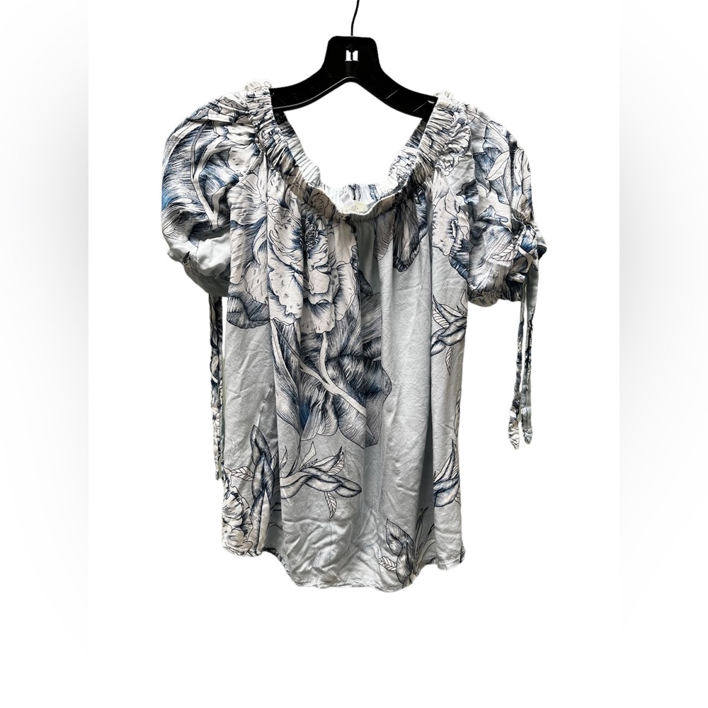 Three Days Blue and White Floral On/Off Shoulder Top XS